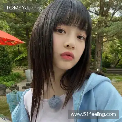 石珺胡